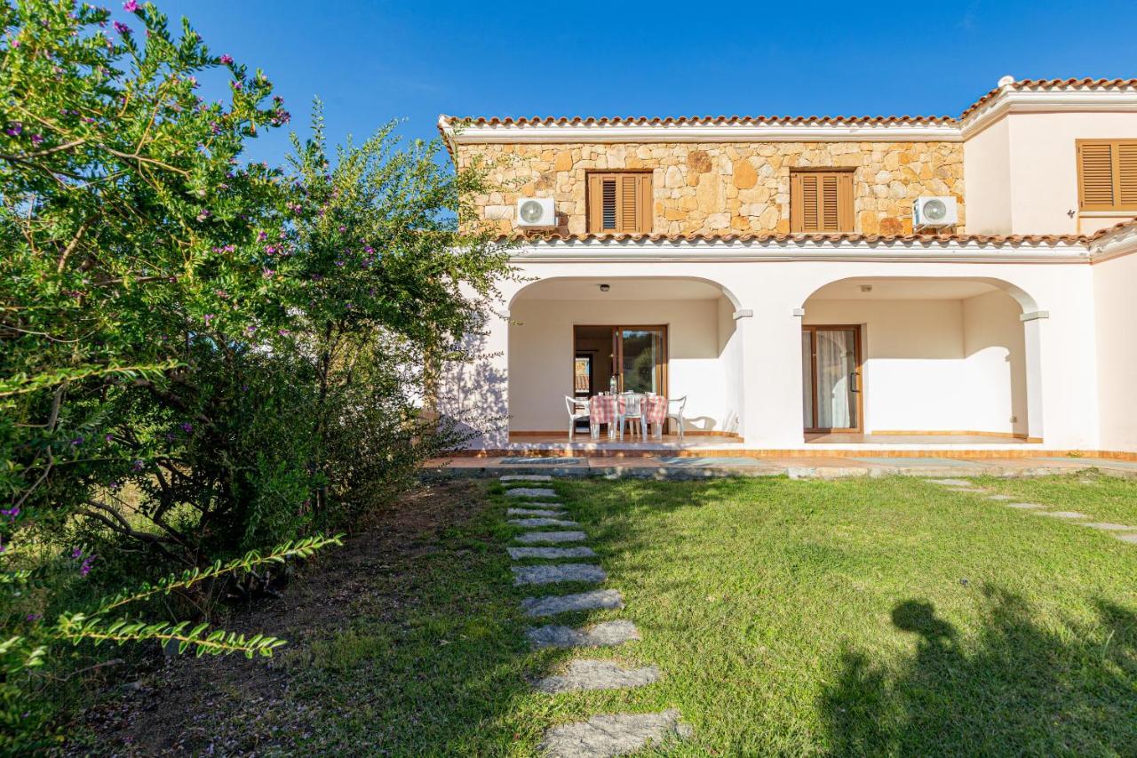Appartamento Sette Posti Vicino Al Centro Di San Teodoro ซาน เตโอโดโร ภายนอก รูปภาพ